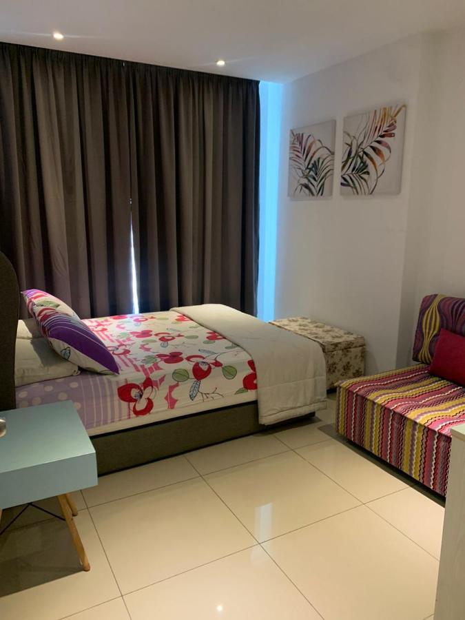 Aiera Homestay @ Meru Casa Kayangan Ipoh Bagian luar foto